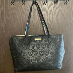Betsey Johnson skull purse